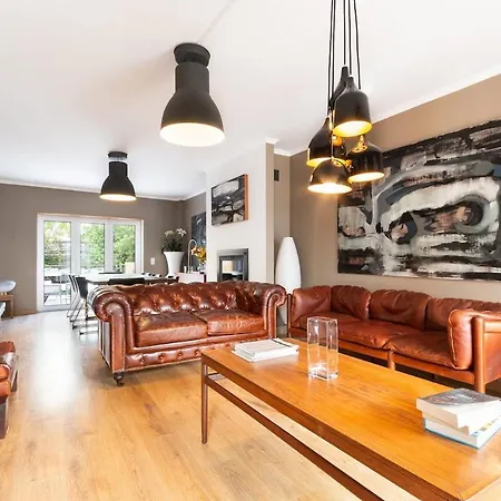 Charming House In Center- Private Terrace & Garage Lejlighed *