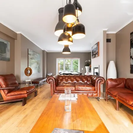 Lejlighed Charming House In Center- Private Terrace & Garage *