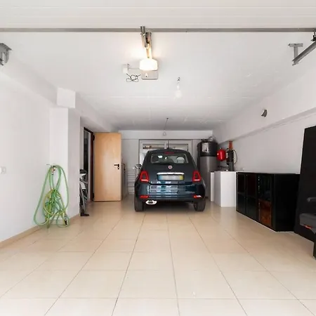 Charming House In Center- Private Terrace & Garage Lisboa